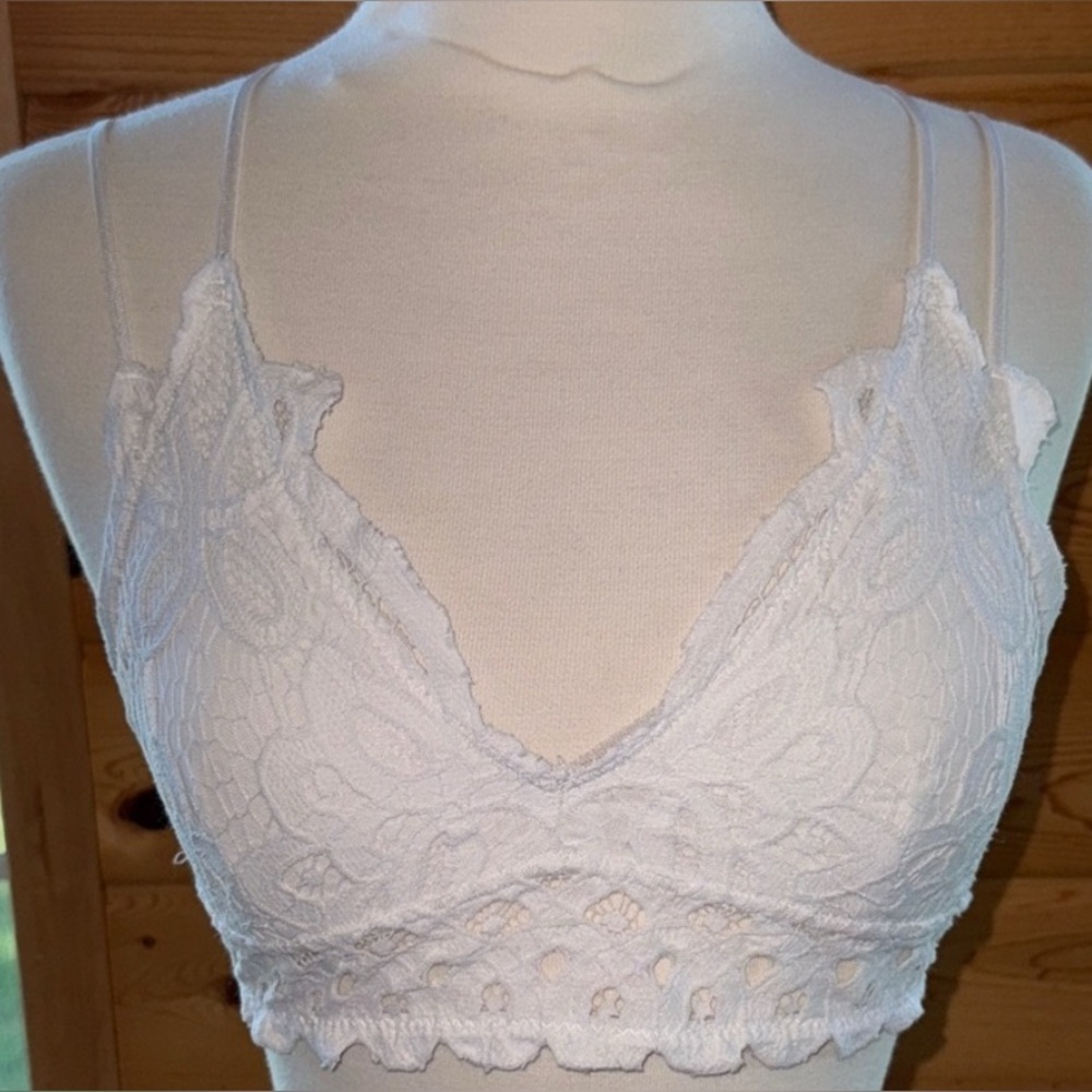 Trend Shop White Lace Bralette Medium